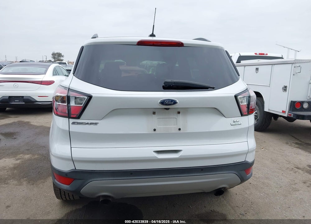 2017 FORD ESCAPE SE VIN: 1FMCU0G95HUB53575