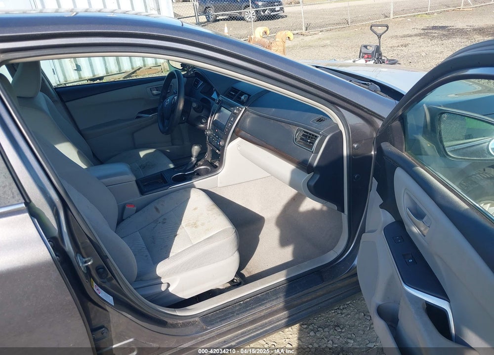 2017 TOYOTA CAMRY VIN: 4T1BF1FK4HU271925