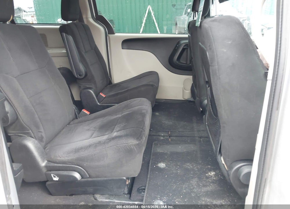 2011 DODGE GRAND CARAVAN MAINSTREET VIN: 2D4RN3DG8BR753076
