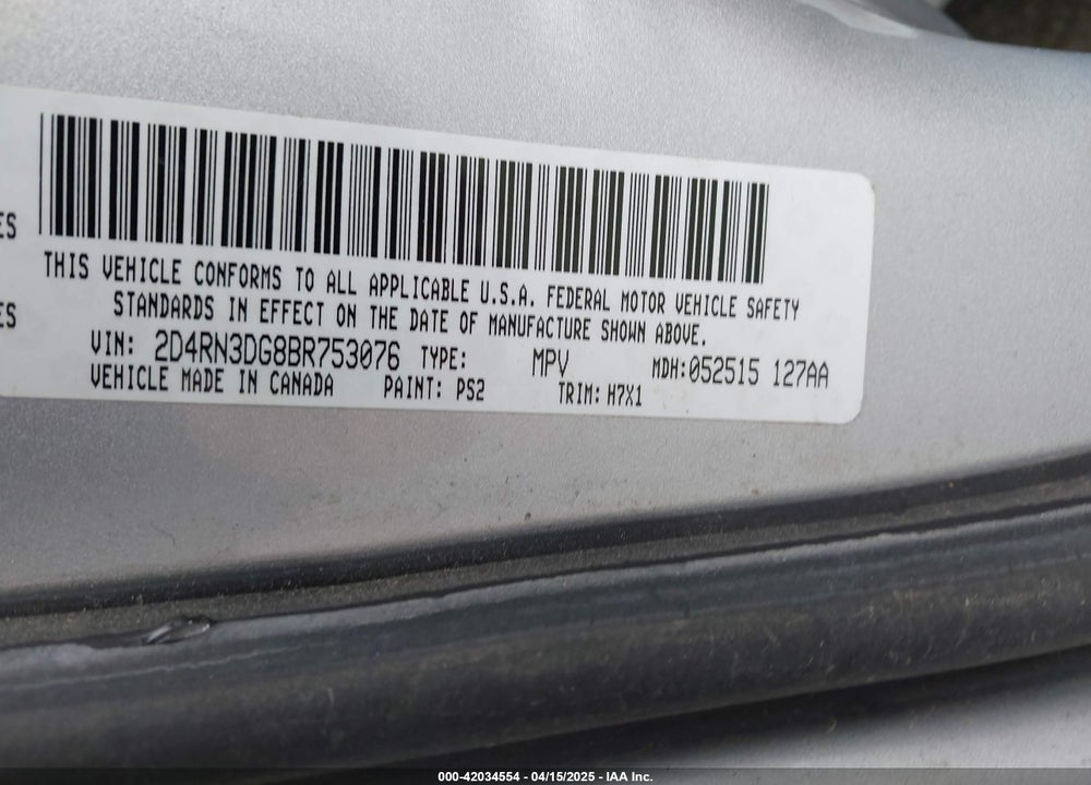2011 DODGE GRAND CARAVAN MAINSTREET VIN: 2D4RN3DG8BR753076