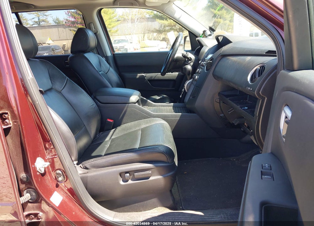 2014 HONDA PILOT EX-L VIN: 5FNYF4H51EB014877