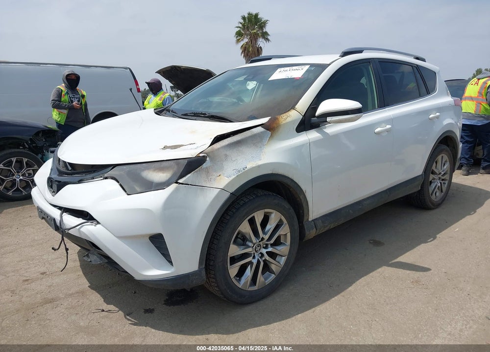 2017 TOYOTA RAV4 VIN: JTMZFREV6HJ702392