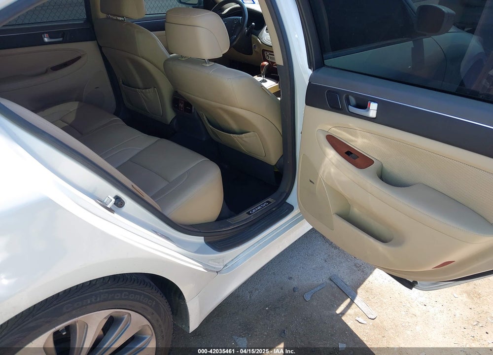 2013 HYUNDAI GENESIS 5.0 R-SPEC VIN: KMHGC4DH3DU250050
