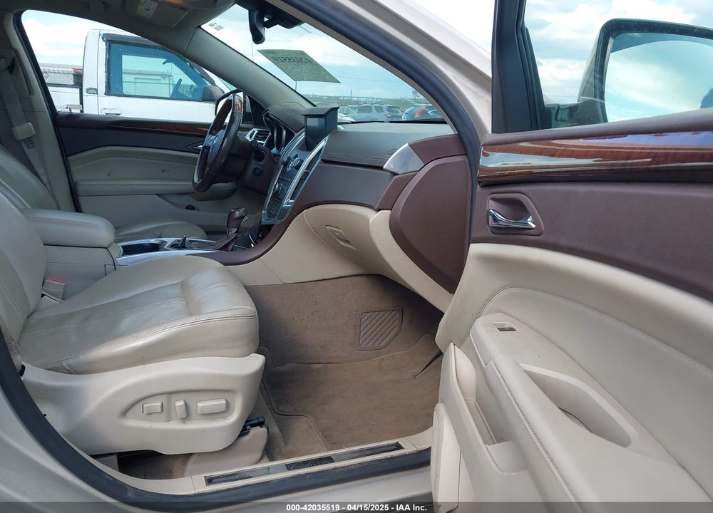 2011 CADILLAC SRX VIN: 3GYFNBEY0BS581219