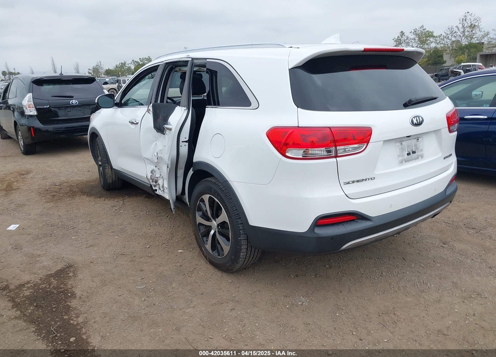 2018 KIA SORENTO 2.0T EX VIN: 5XYPH4A10JG408130