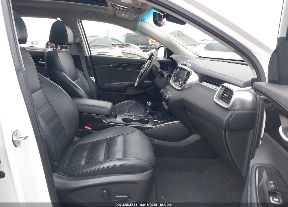 2018 KIA SORENTO 2.0T EX VIN: 5XYPH4A10JG408130