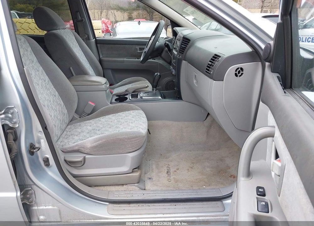 2007 KIA SORENTO VIN: KNDJD736375687201