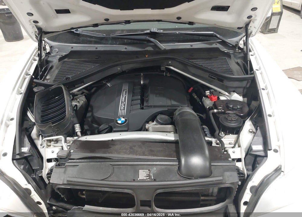 2012 BMW X5 XDRIVE35I/XDRIVE35I PREMIUM/XDRIVE35I SPORT ACTIVITY VIN: 5UXZV4C54CL748257