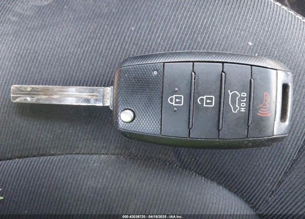 2016 KIA SOUL VIN: KNDJP3A52G7862858