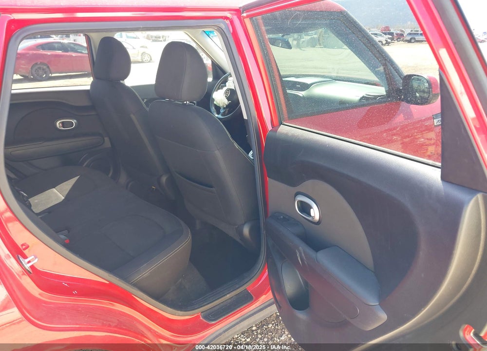 2016 KIA SOUL VIN: KNDJP3A52G7862858