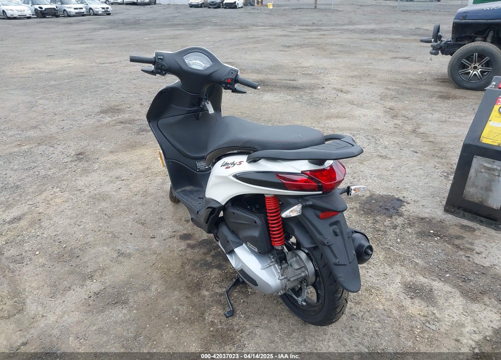 2023 PIAGGIO LIBERTY 150/150 S VIN: ZAPM898G4P7004505