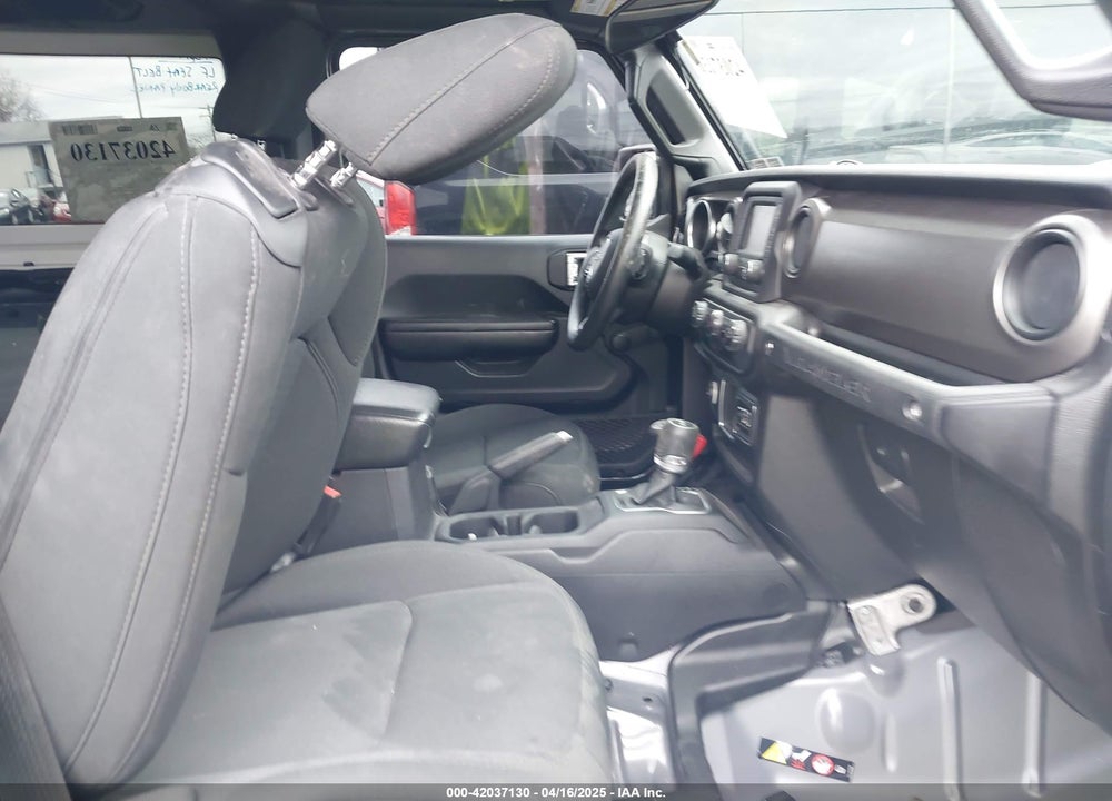 2021 JEEP WRANGLER / VIN: 1C4GJXAN2MW541827