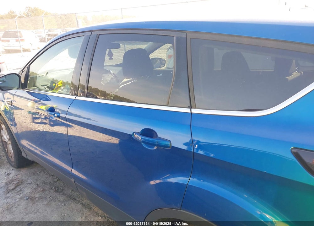 2017 FORD ESCAPE SE VIN: 1FMCU0GD7HUE70939