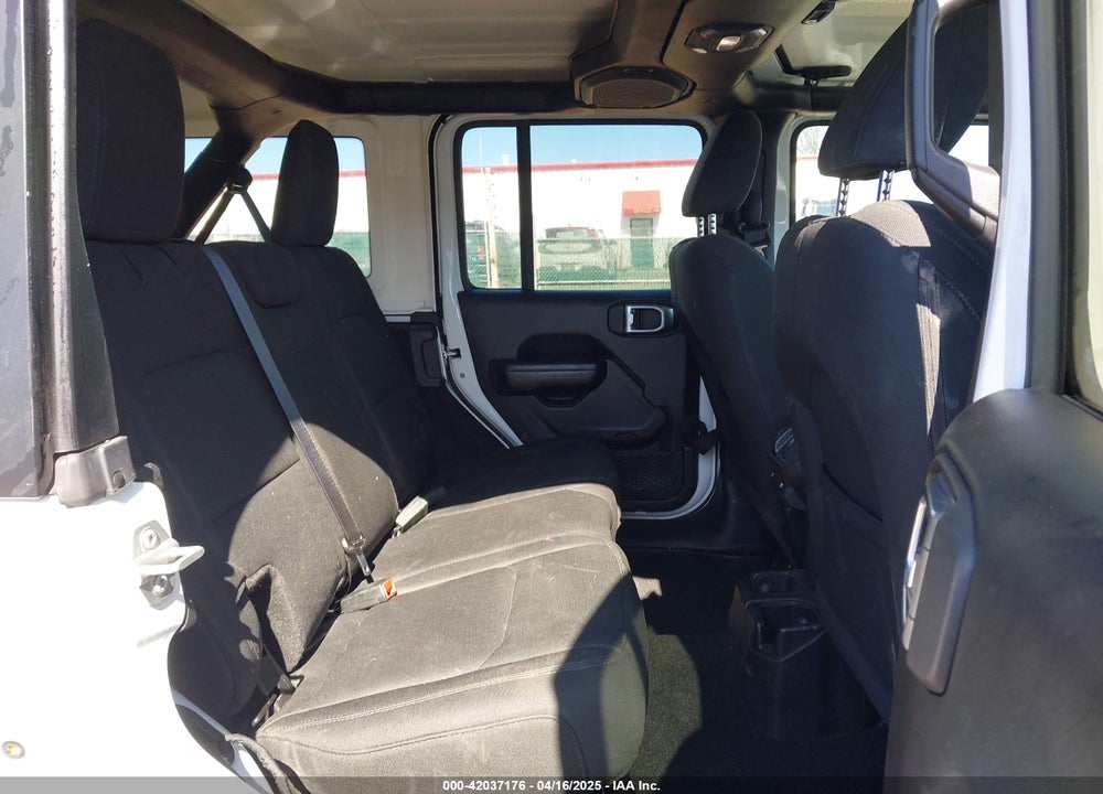 2018 JEEP WRANGLER UNLIMITED SPORT S 4X4 VIN: 1C4HJXDG8JW117341