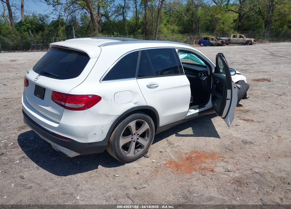 2016 MERCEDES-BENZ GLC 300 VIN: WDC0G4JB9GF055230