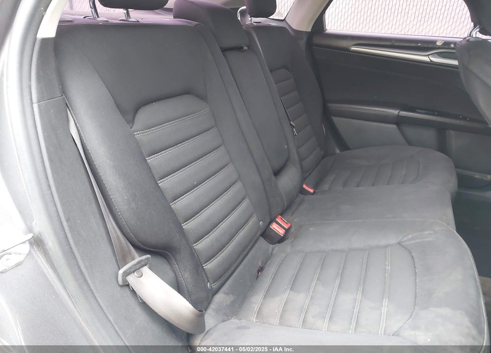2014 FORD FUSION VIN: 1FA6P0H70E5376866