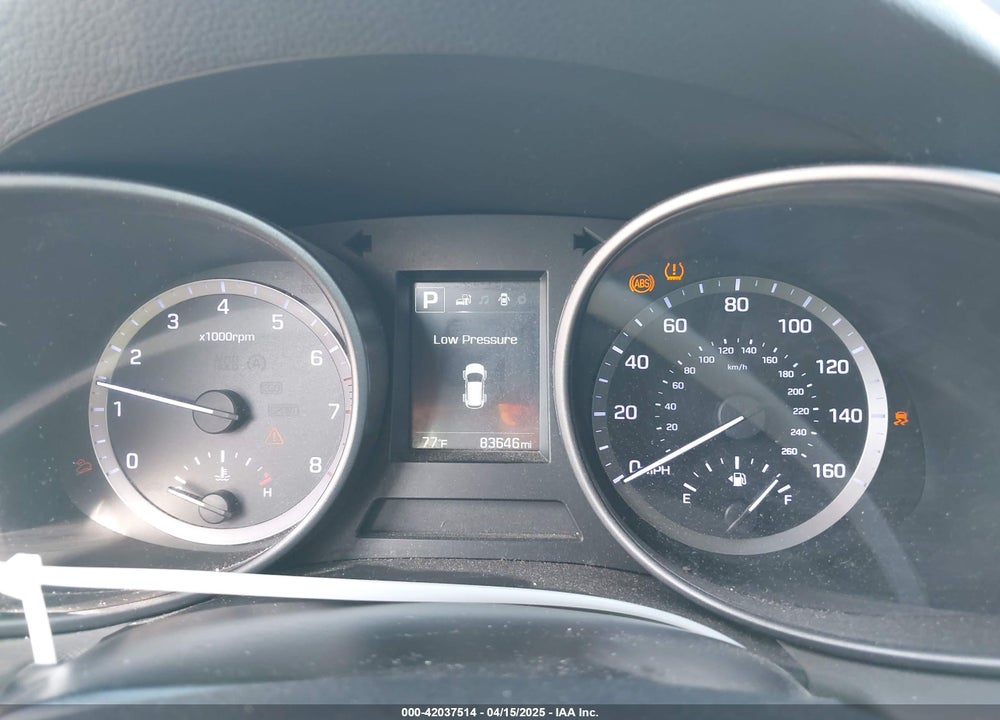 2018 HYUNDAI SANTA FE SPORT VIN: 5XYZU3LB6JG562278