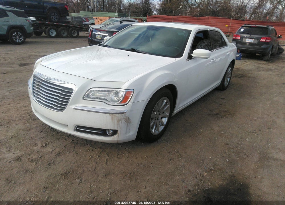 2013 CHRYSLER 300 VIN: 2C3CCAAG6DH714212