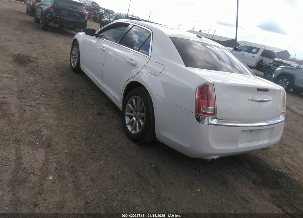2013 CHRYSLER 300 VIN: 2C3CCAAG6DH714212