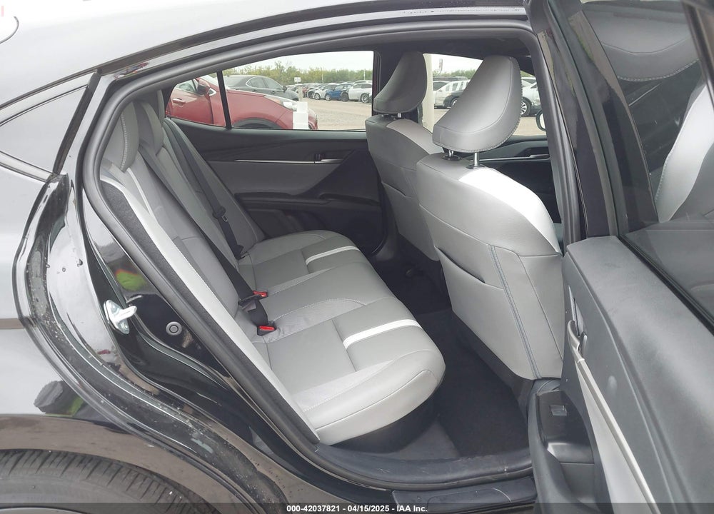 2025 TOYOTA CAMRY SE VIN: 4T1DAACK7SU542365