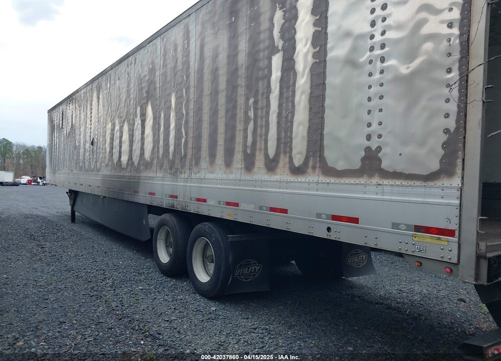 2022 UTILITY TRAILER MFG --- VIN: 1UYVS2530N7528605