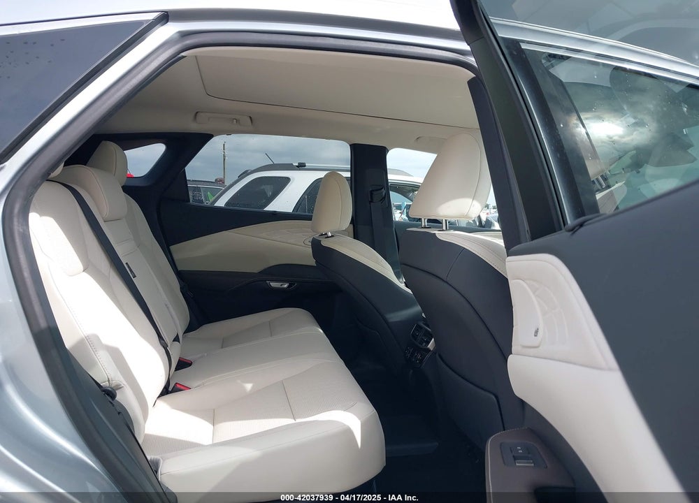 2025 LEXUS RX 450H+ LUXURY VIN: JTJCJMGA3S2026032