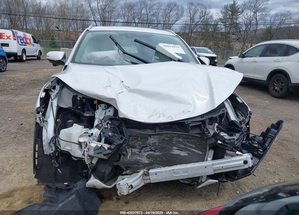 2022 HONDA HR-V AWD EX-L VIN: 3CZRU6H77NM739025