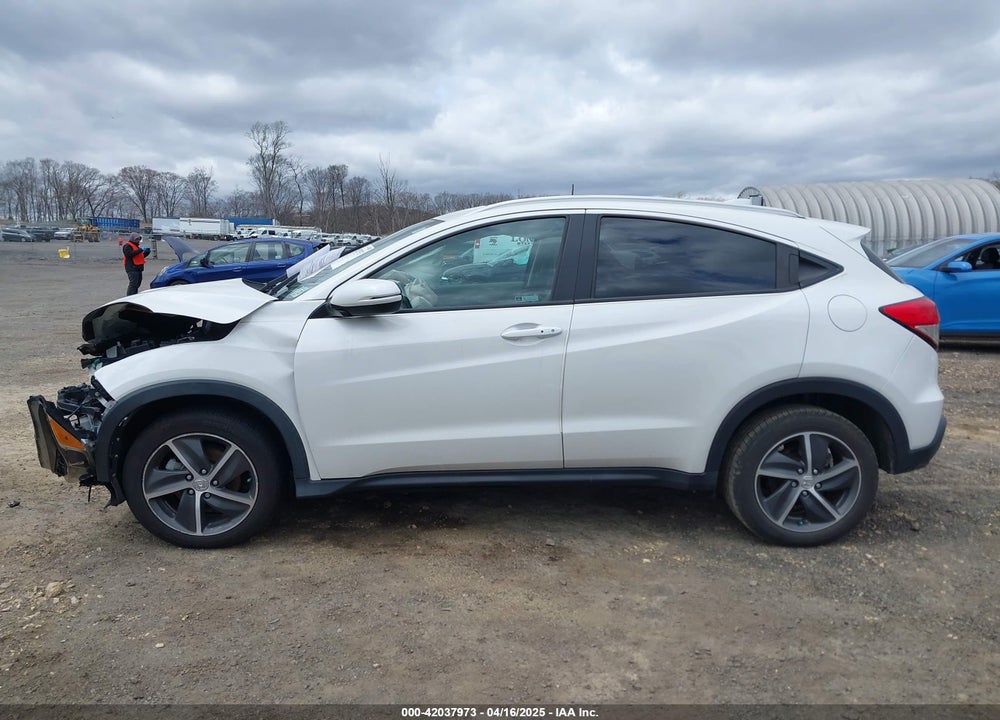 2022 HONDA HR-V AWD EX-L VIN: 3CZRU6H77NM739025