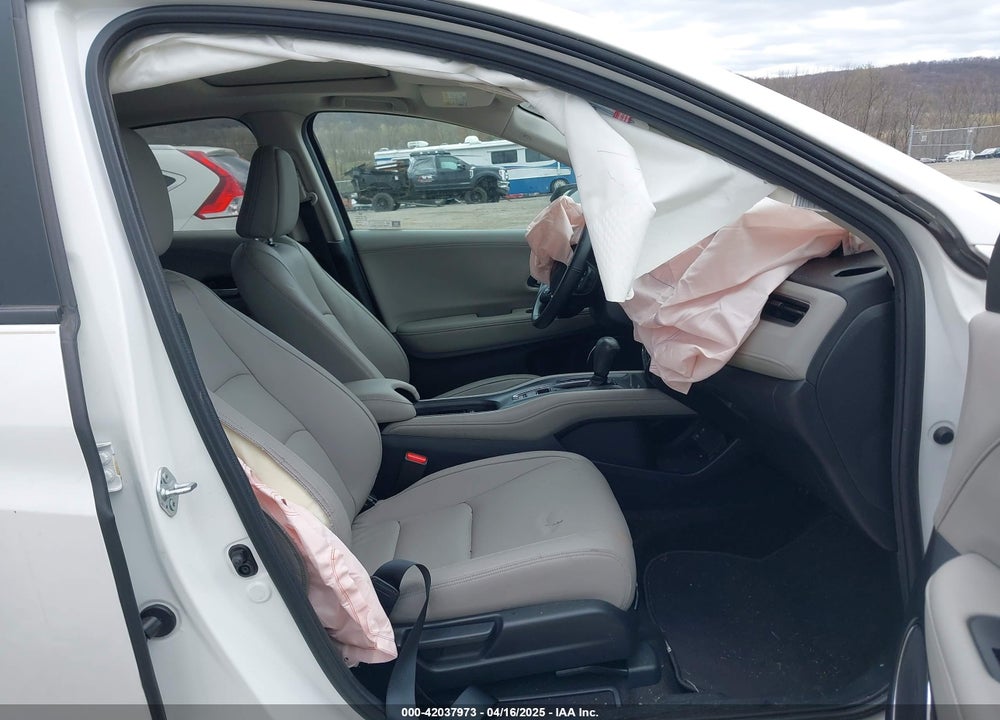 2022 HONDA HR-V AWD EX-L VIN: 3CZRU6H77NM739025