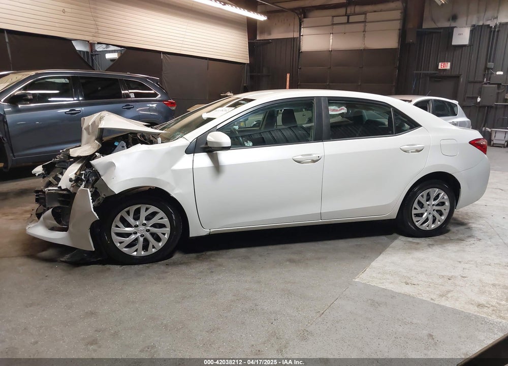 2019 TOYOTA COROLLA LE VIN: 5YFBURHE9KP871926