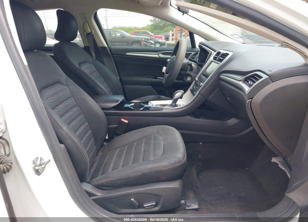2016 FORD FUSION VIN: 3FA6P0H78GR245796
