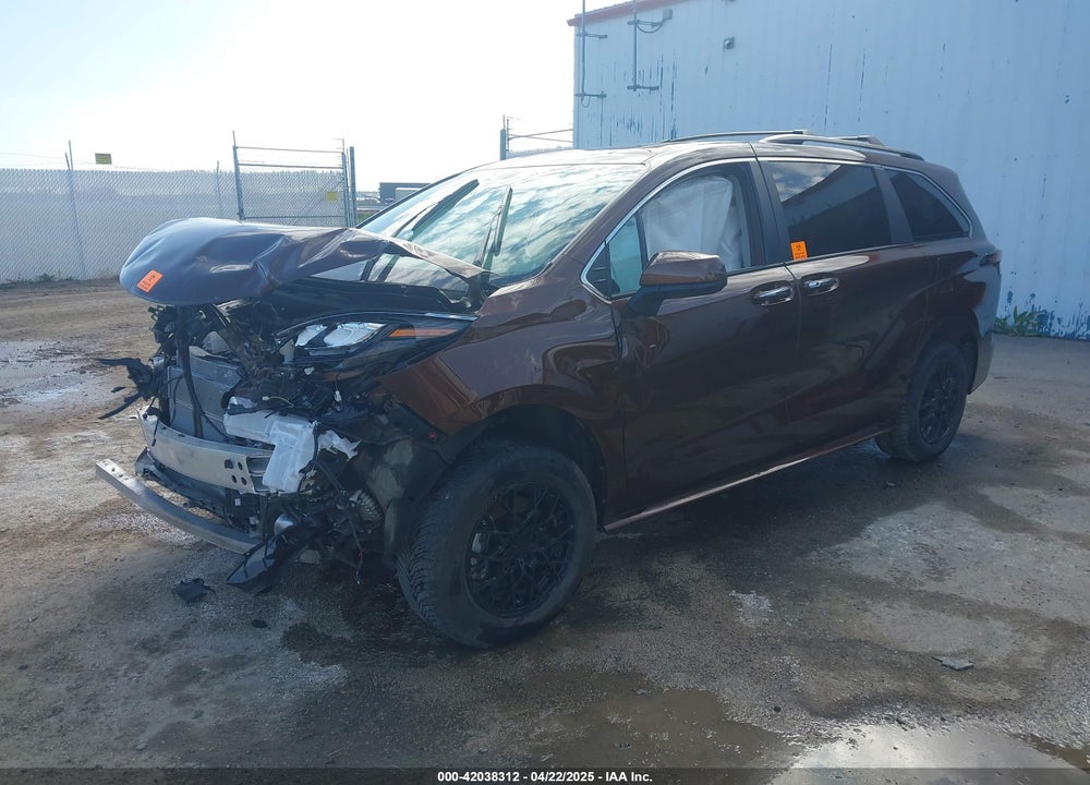 2024 TOYOTA SIENNA XLE VIN: 5TDJSKFC5RS149767