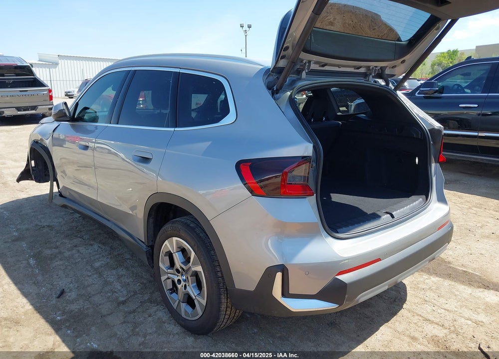 2023 BMW X1 VIN: WBX73EF03P5X46405