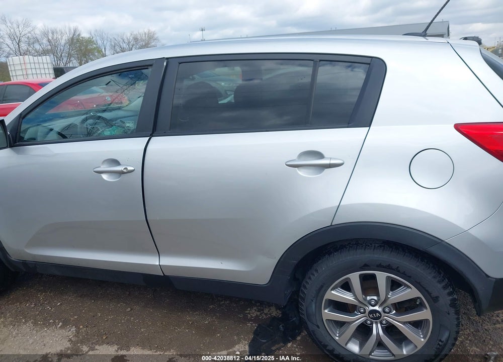 2016 KIA SPORTAGE LX VIN: KNDPB3AC8G7871636