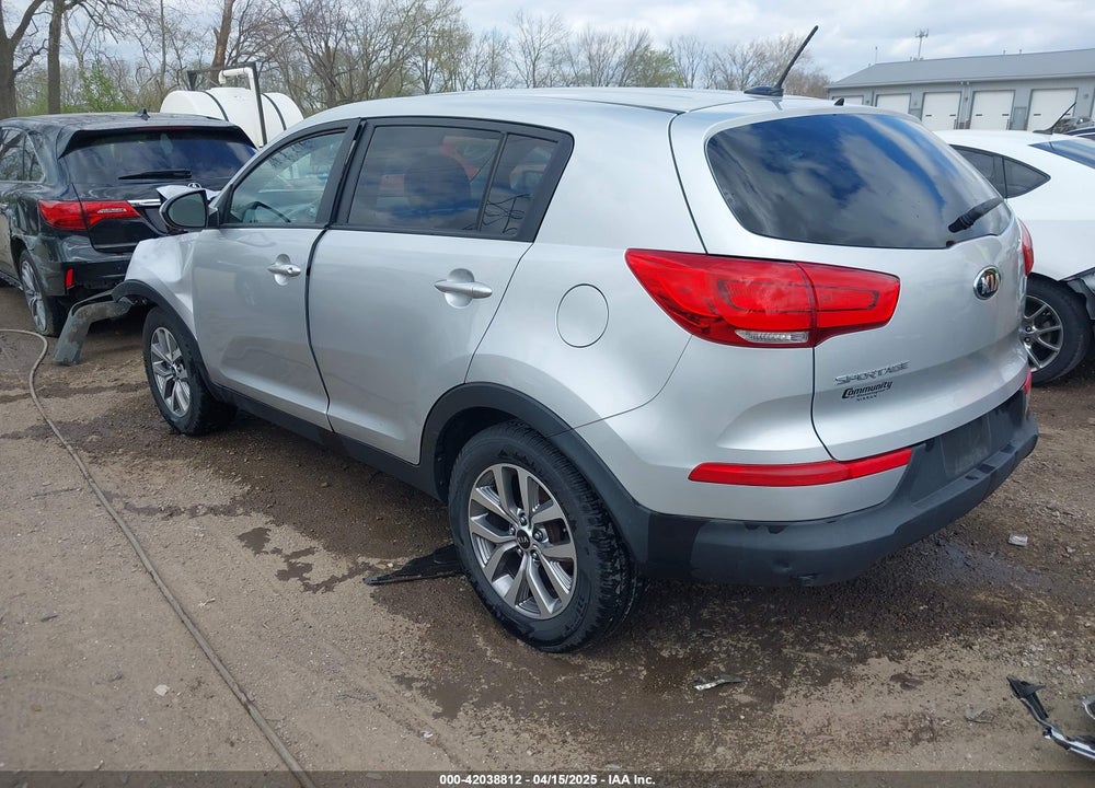 2016 KIA SPORTAGE LX VIN: KNDPB3AC8G7871636