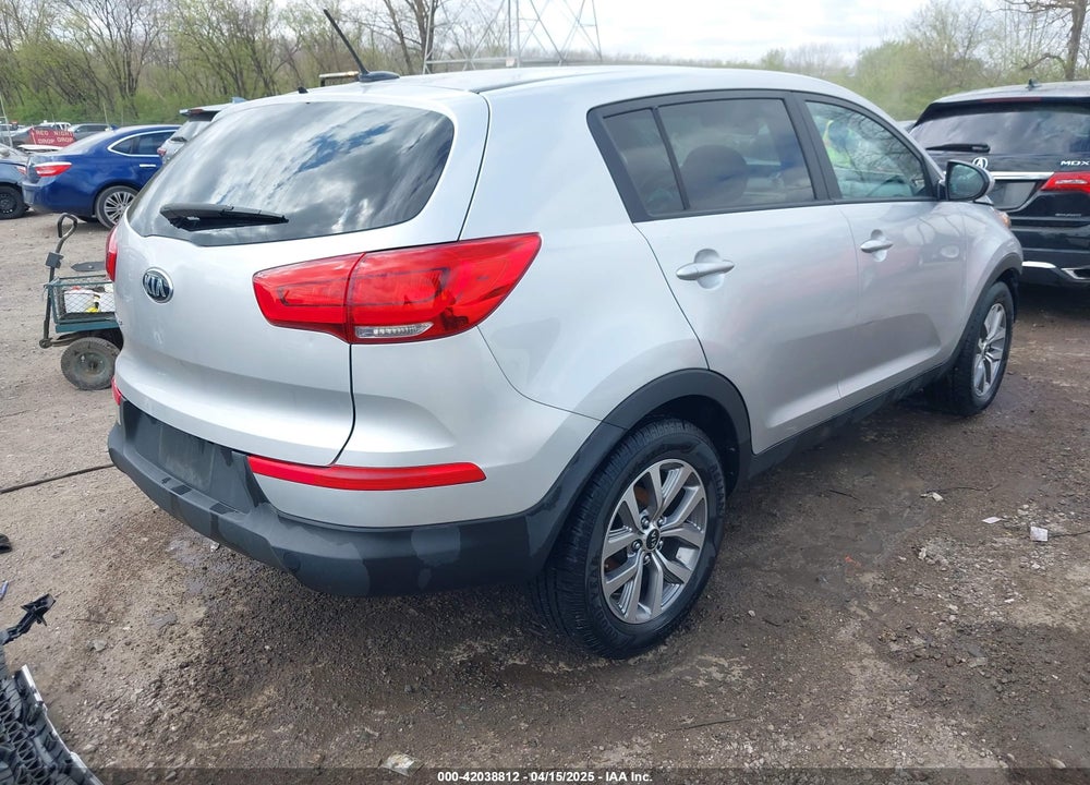 2016 KIA SPORTAGE LX VIN: KNDPB3AC8G7871636