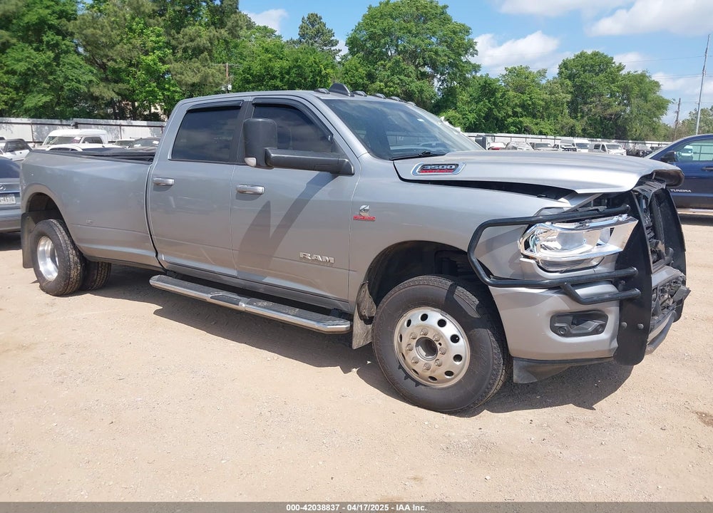 2022 RAM 3500 BIG HORN  4X4 8' BOX VIN: 3C63RRHL0NG311296