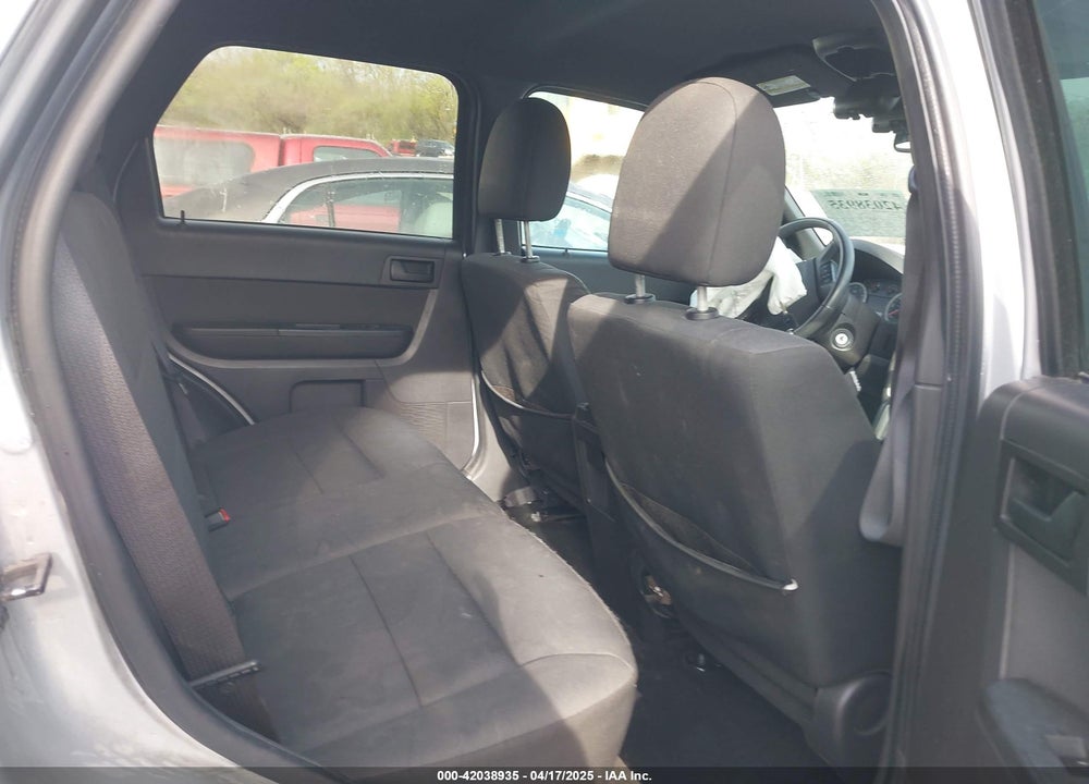 2011 FORD ESCAPE XLT VIN: 1FMCU9D7XBKC11223
