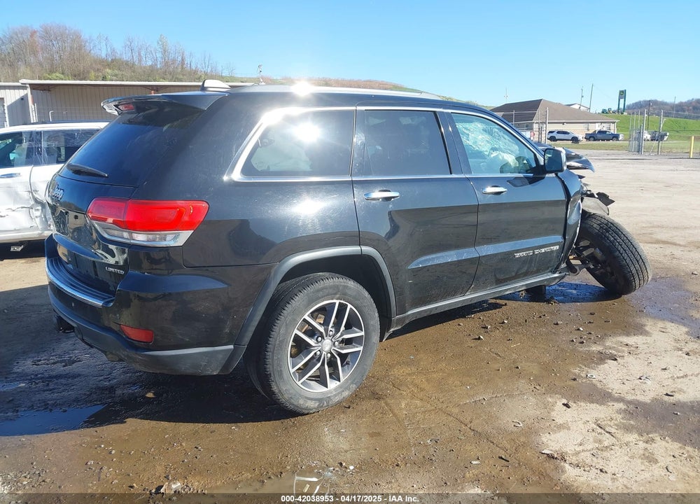 2017 JEEP GRAND CHEROKEE VIN: 1C4RJFBG1HC667381
