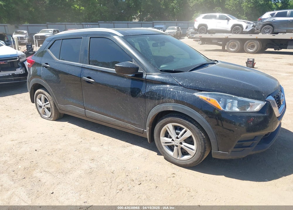 2018 NISSAN KICKS S VIN: 3N1CP5CU5JL507021