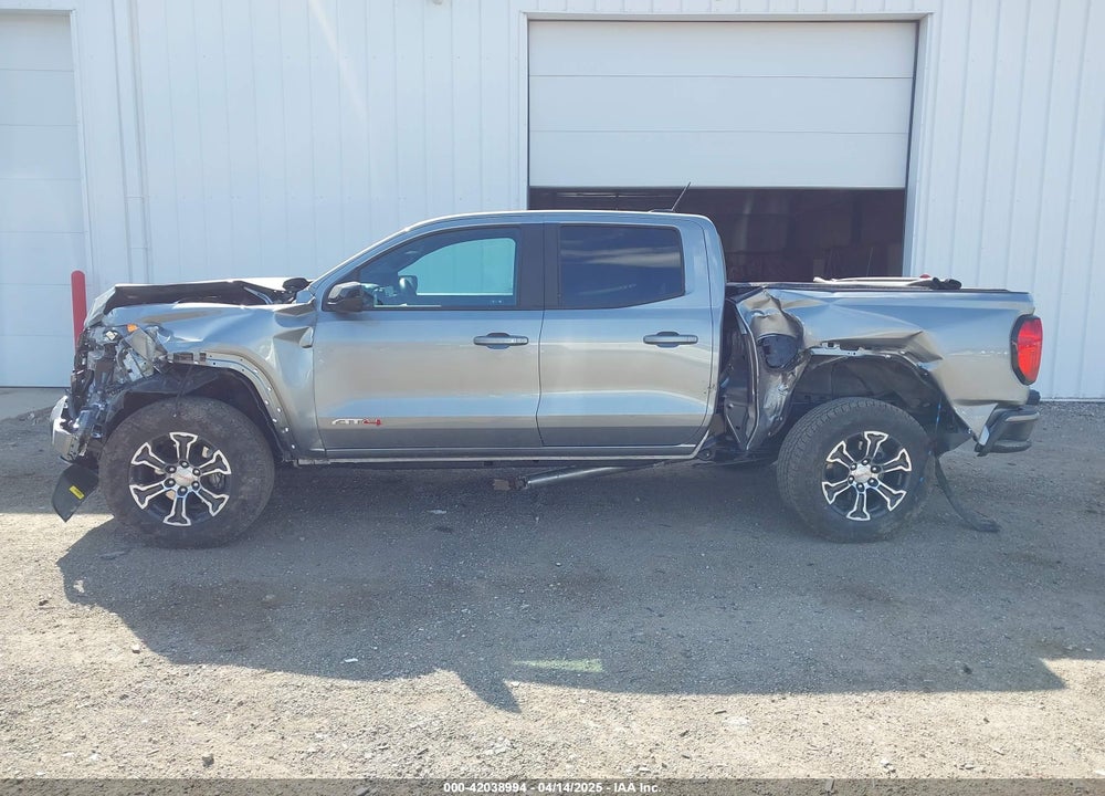 2024 GMC CANYON 4WD AT4 VIN: 1GTP6DEK2R1294071