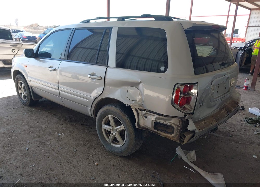 2008 HONDA PILOT SE VIN: 5FNYF28358B027624