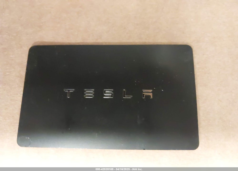 2021 TESLA MODEL Y VIN: 5YJYGDEF4MF075584