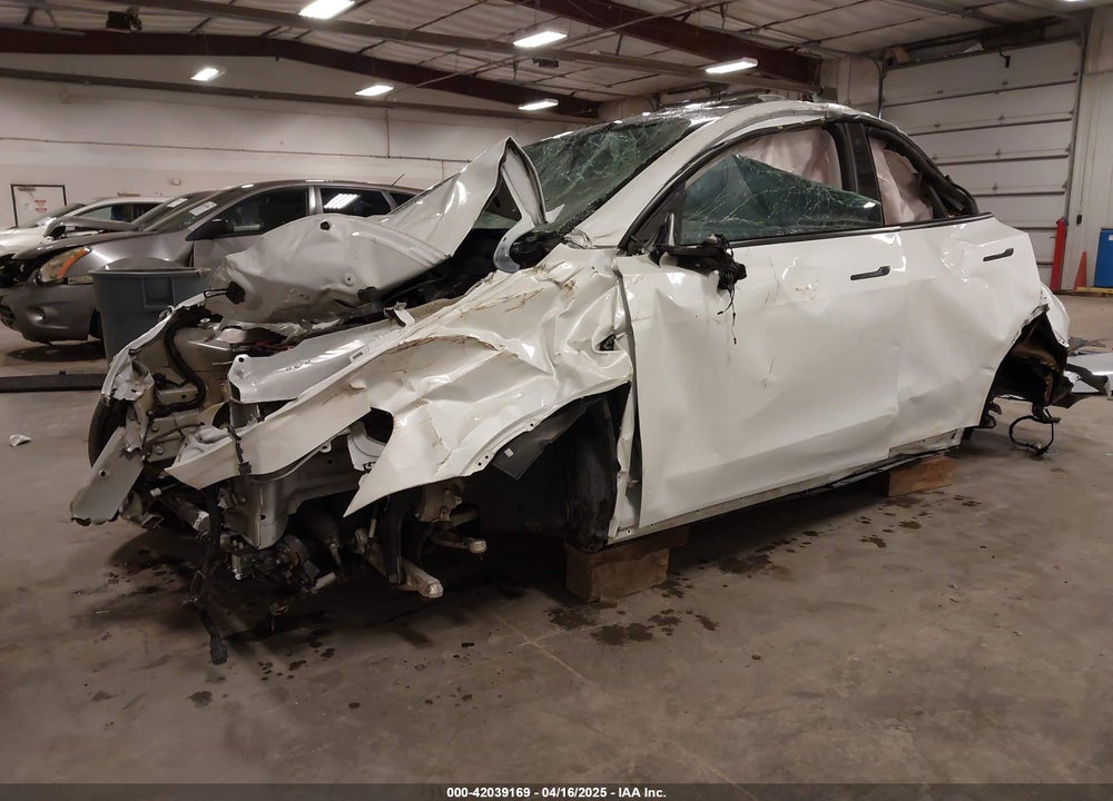 2021 TESLA MODEL Y VIN: 5YJYGDEF4MF075584