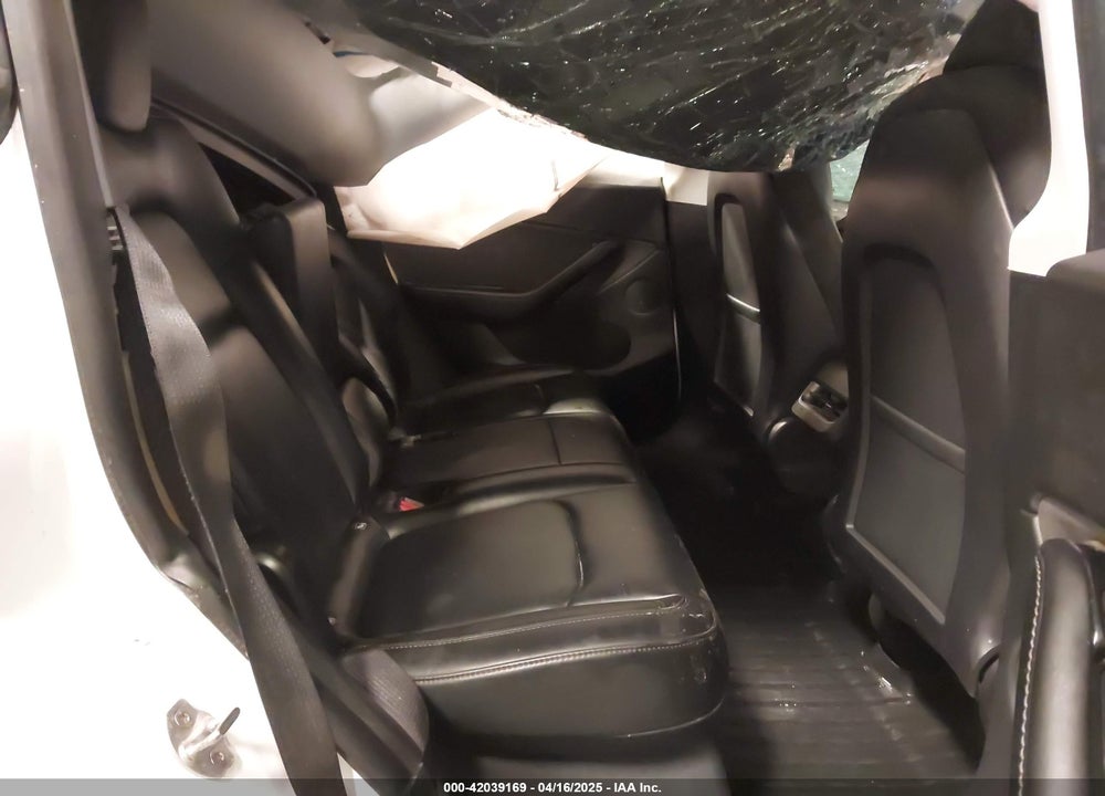 2021 TESLA MODEL Y VIN: 5YJYGDEF4MF075584