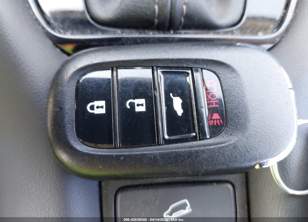 2024 HONDA HR-V VIN: 3CZRZ2H3XRM769715