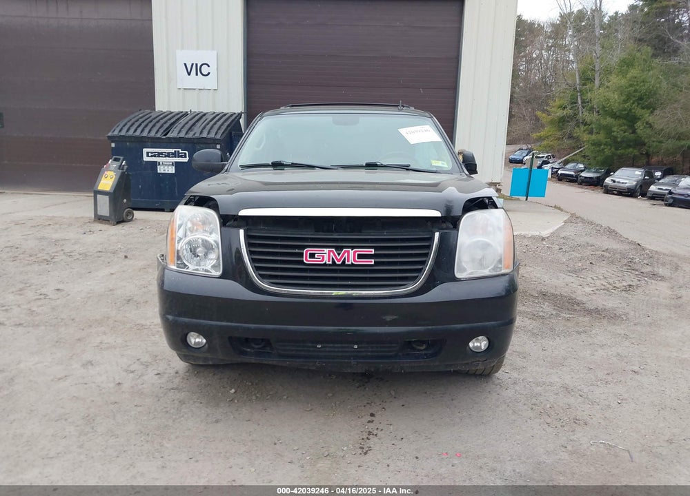 2012 GMC YUKON XL 1500 SLT VIN: 1GKS2KE77CR197239