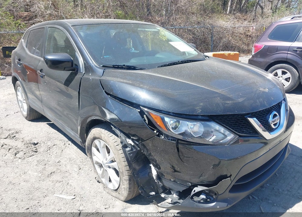 2017 NISSAN ROGUE SPORT S VIN: JN1BJ1CP7HW020567