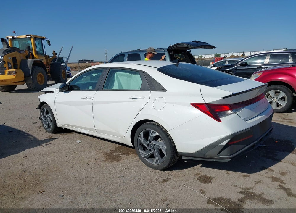 2025 HYUNDAI ELANTRA SEL SPORT VIN: KMHLM4DG7SU917671