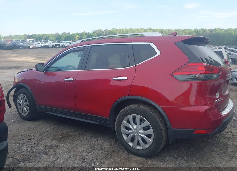 2017 NISSAN ROGUE VIN: JN8AT2MT5HW385967